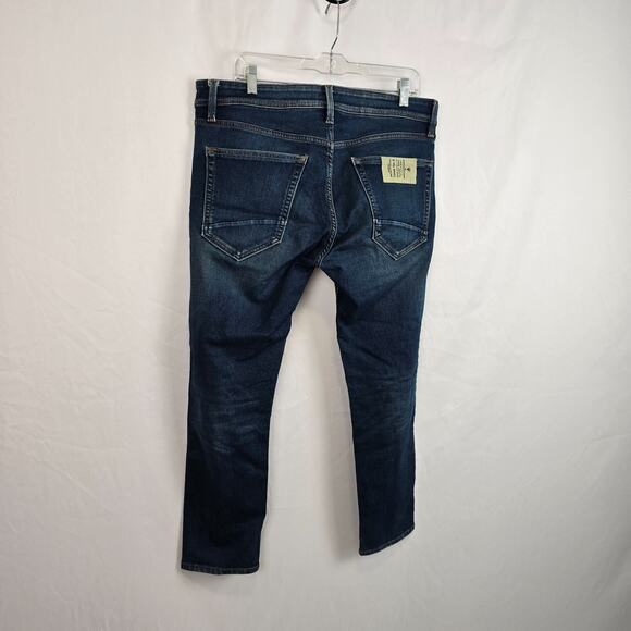 JinJer Jean Co. Madness Special Operations 36 x 27 Corps No. 6 Blue Medium Wash - Picture 10 of 16